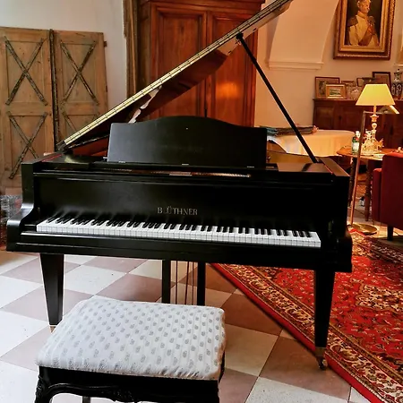 Schloss Pischkowitz Guest house